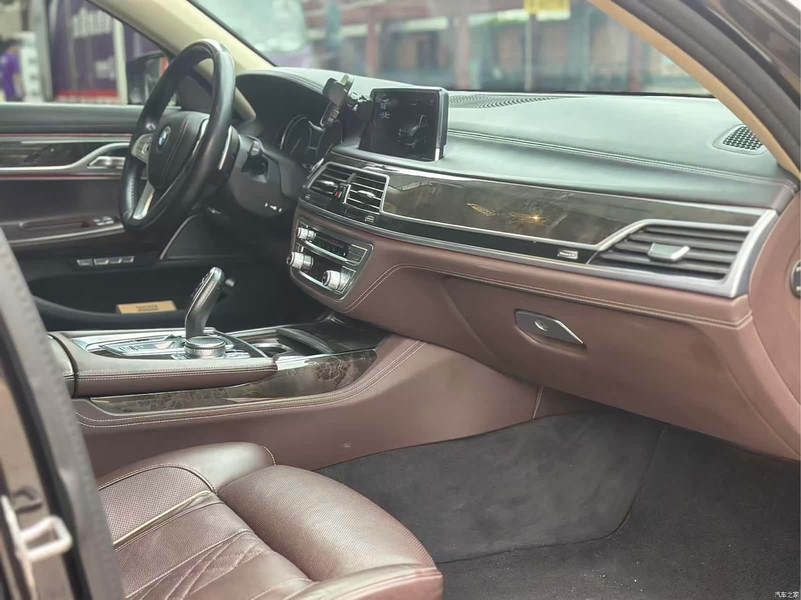 BMW 7 Series, 2016 все фото