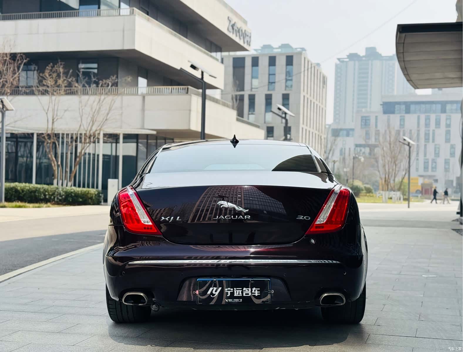 Jaguar XJ, 2014 24