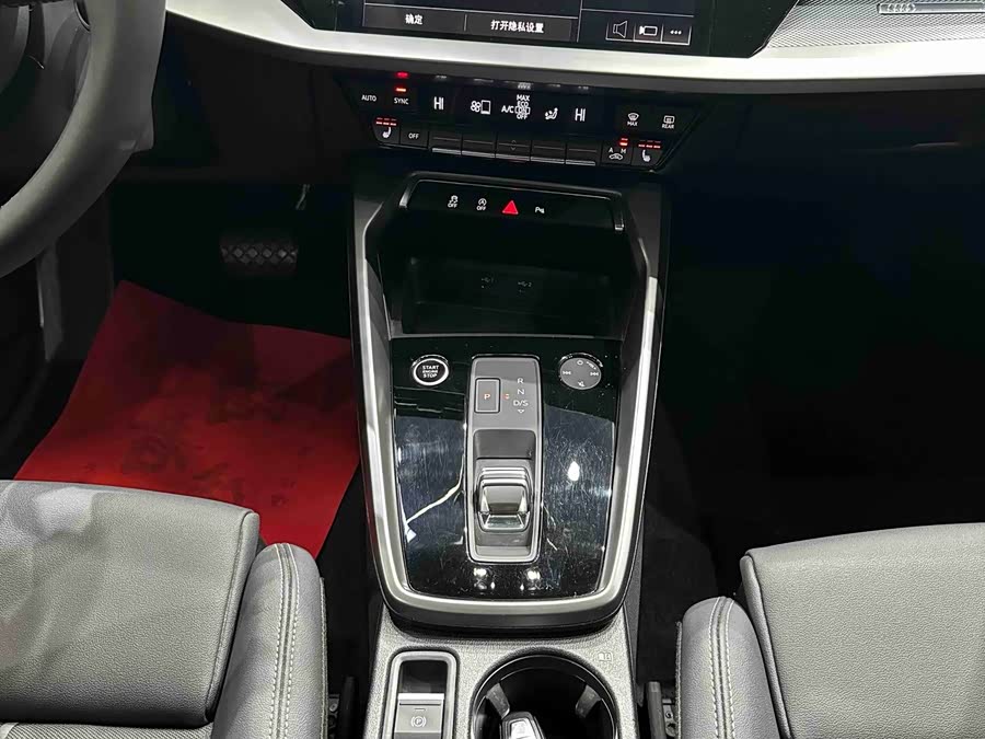 Audi A3 2022, фото 12
