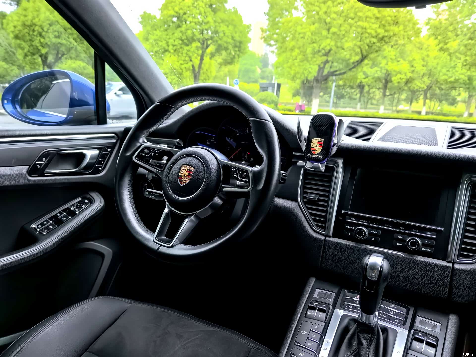 Porsche Macan, 2015 8