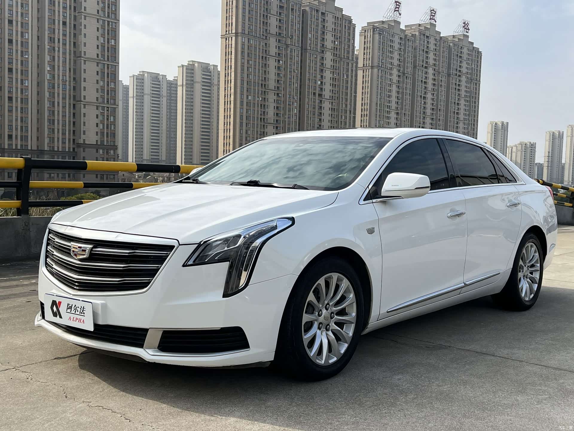 Cadillac XTS, 2018 1