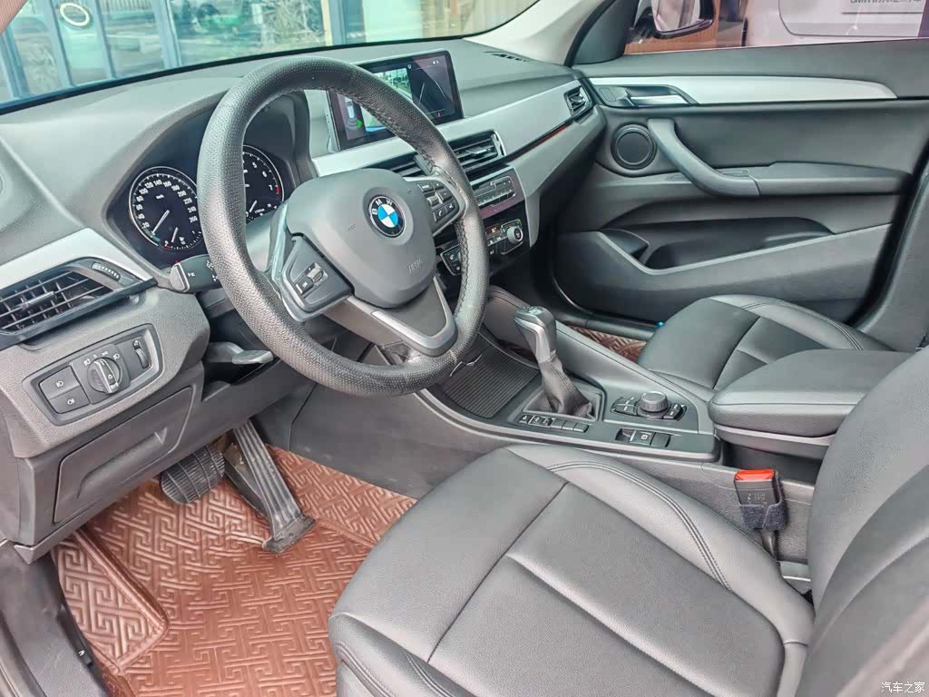 BMW X1, 2019 10