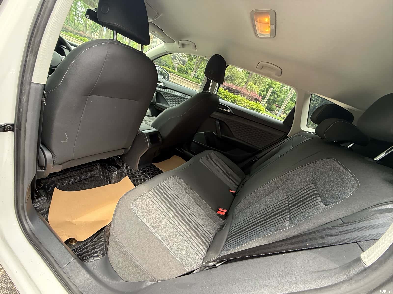 Volkswagen Tharu, 2022 10