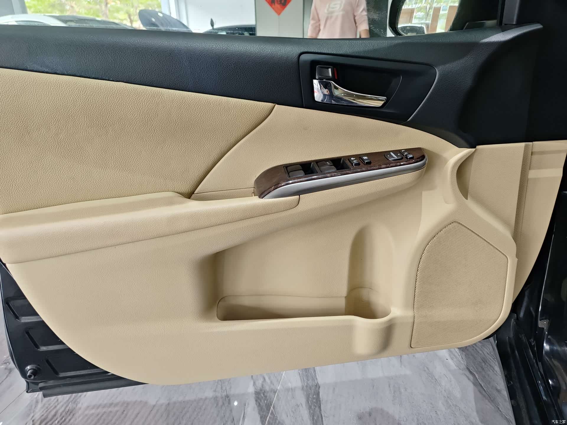 Toyota Camry, 2015 все фото