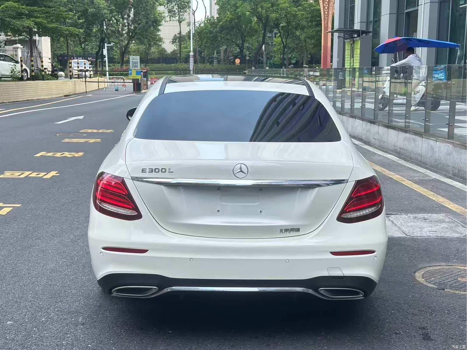 Mercedes-Benz E-Class, 2020 4