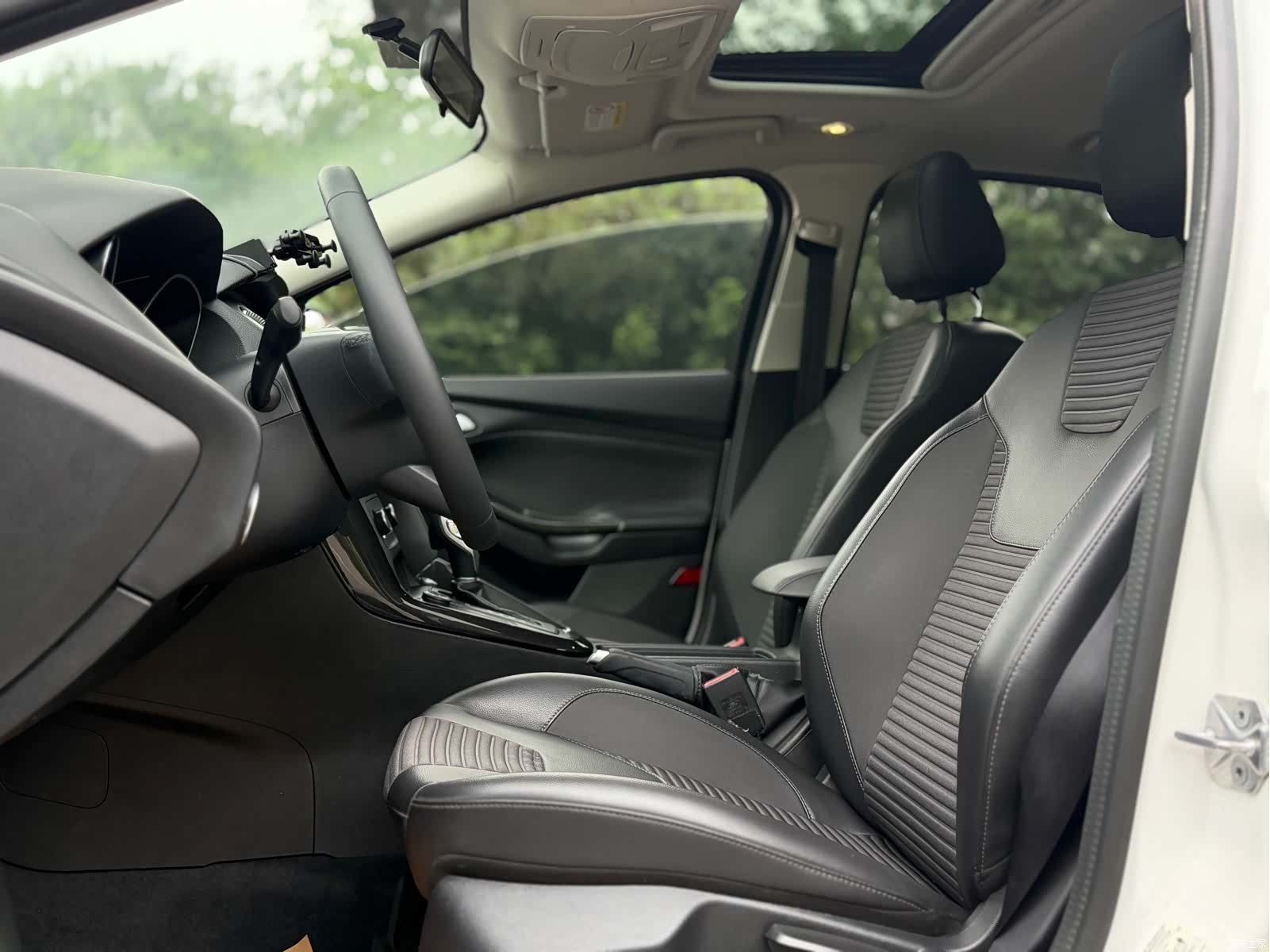 Ford Focus, 2019 16