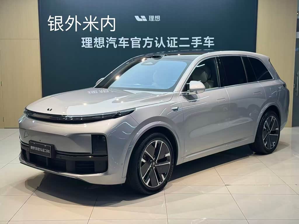 Li Auto L8