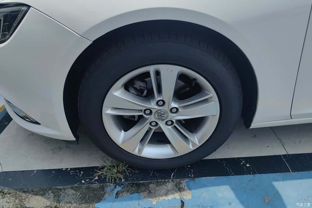Buick Regal, 2019 6