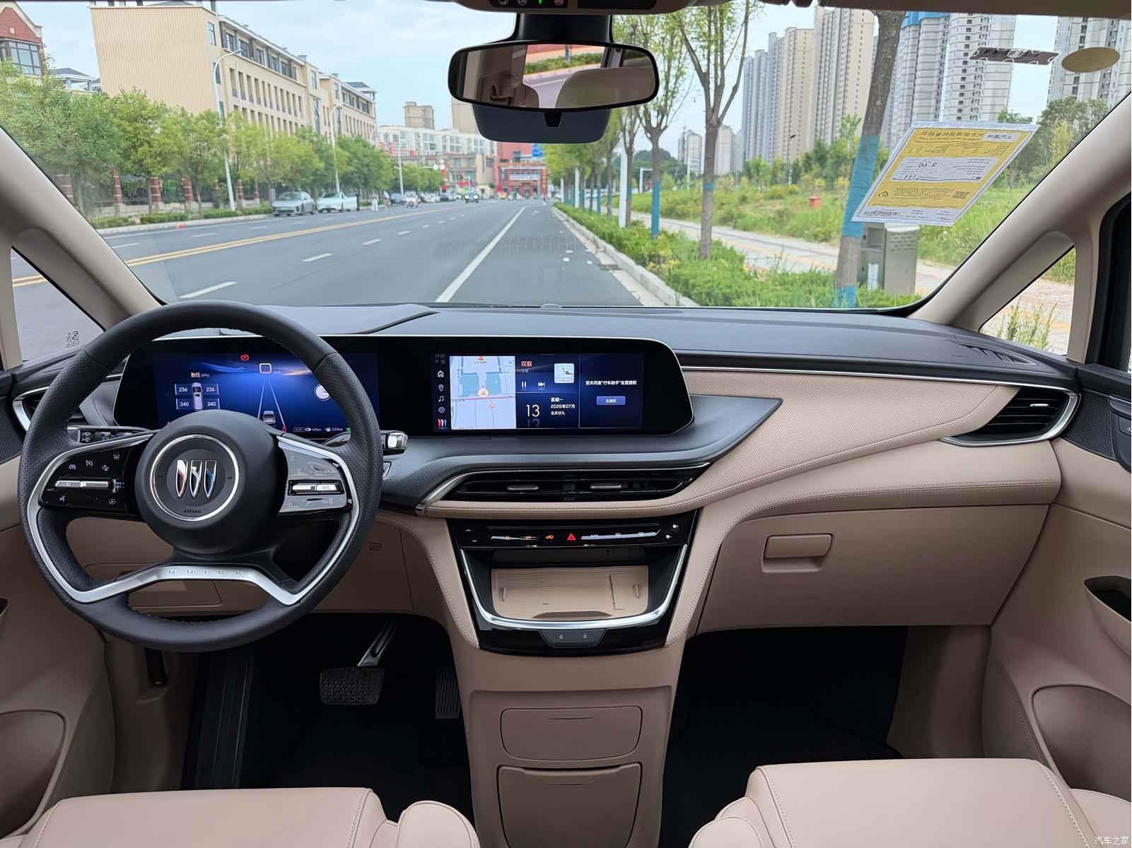 Buick GL8, 2025 8