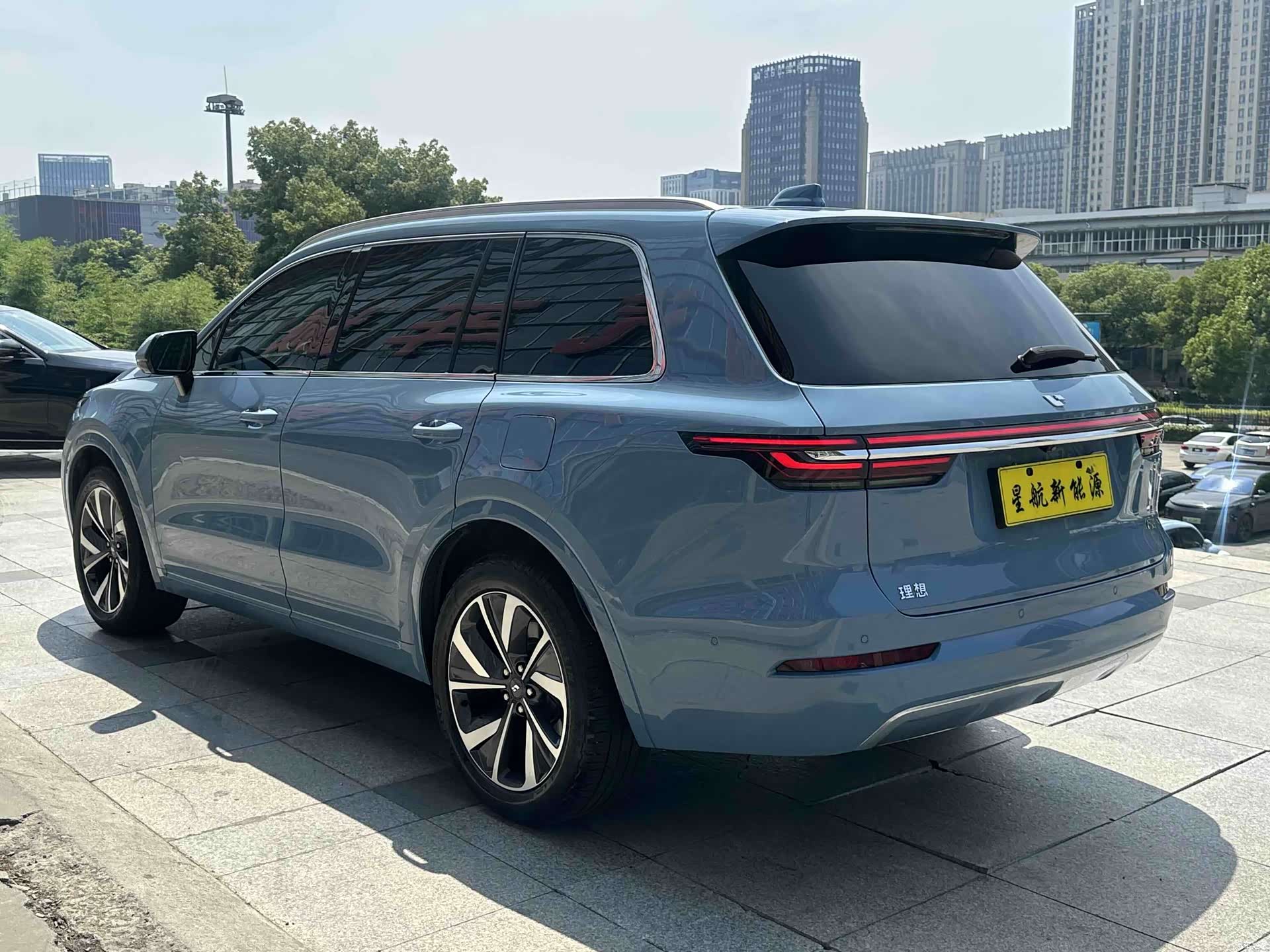 Li Auto ONE, 2021 все фото