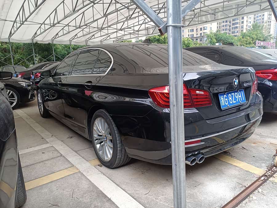 BMW 5 Series 2017, фото 6