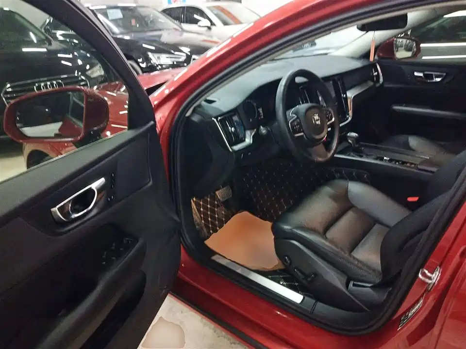 Volvo S60