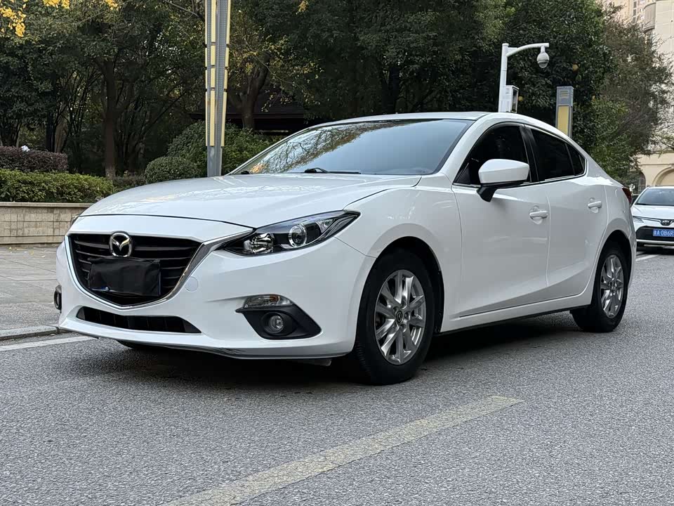 Mazda 3 Angkesaila