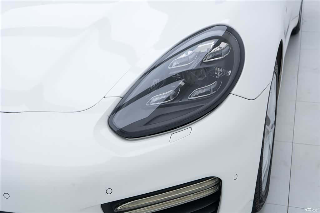 Porsche Panamera, 2012 13