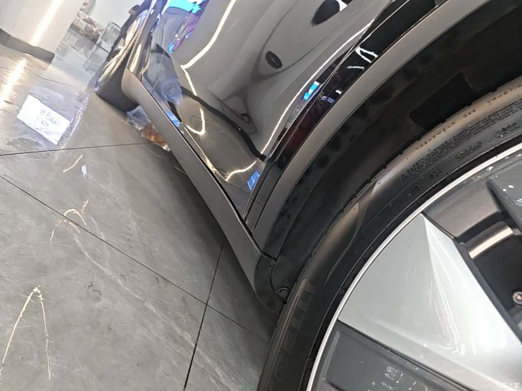 Tesla Model Y, 2022 21