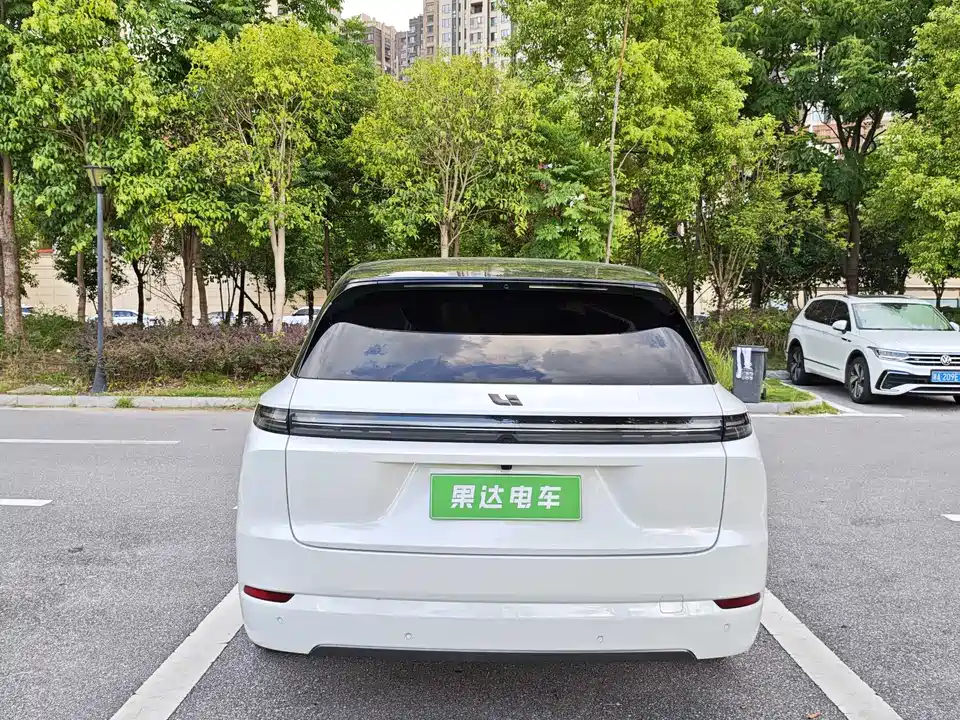 Li Auto Ideal L7