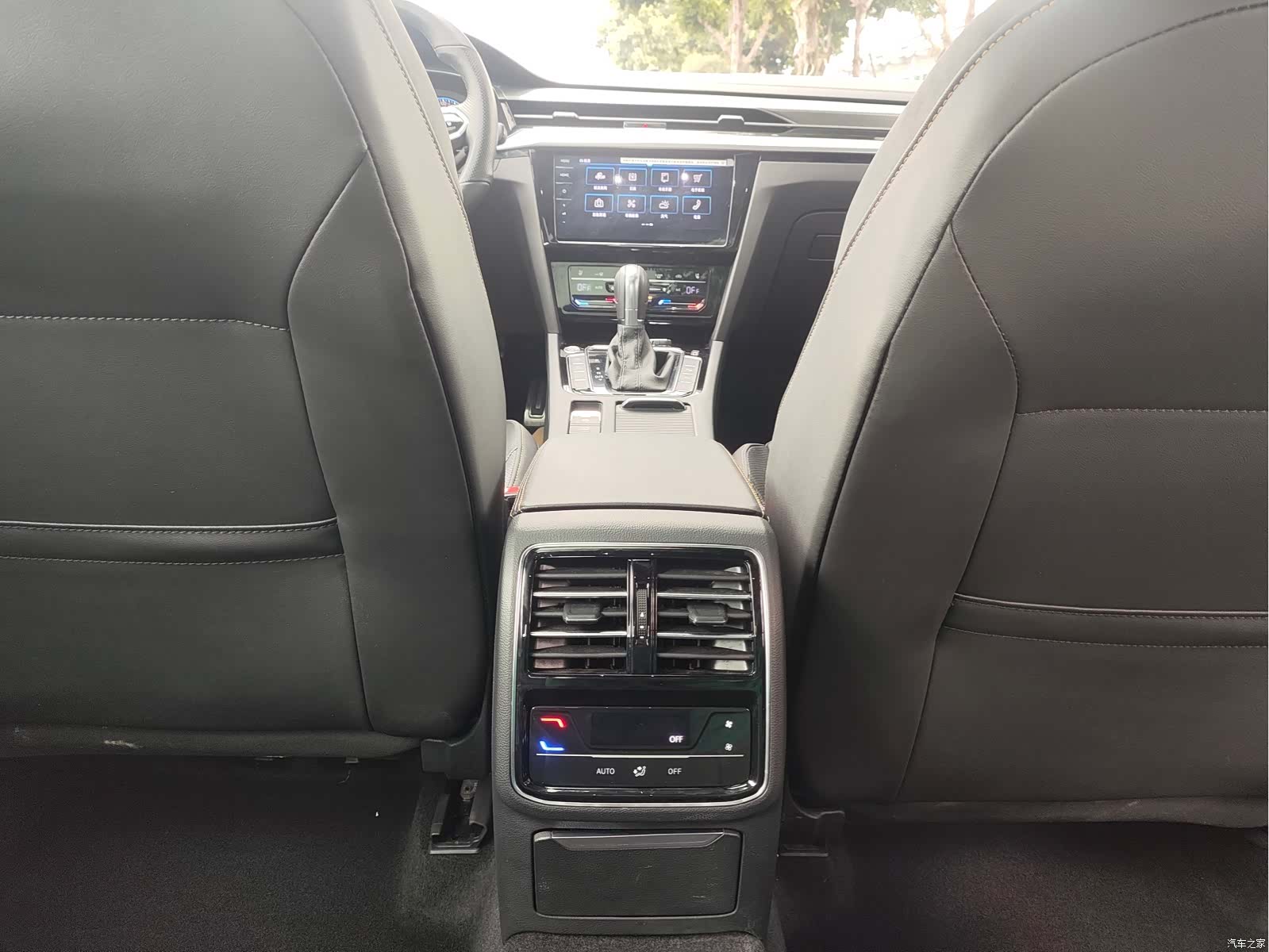 Volkswagen CC, 2024 11