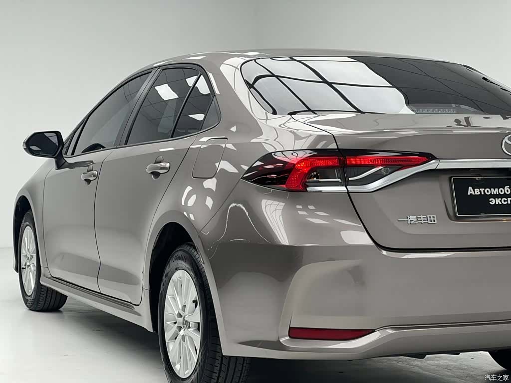 Toyota Corolla, 2023 18