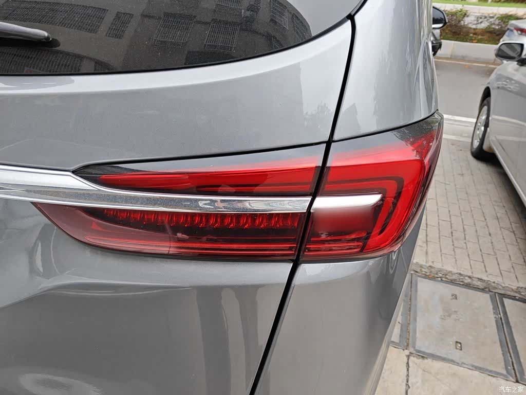 Buick GL8, 2021 22