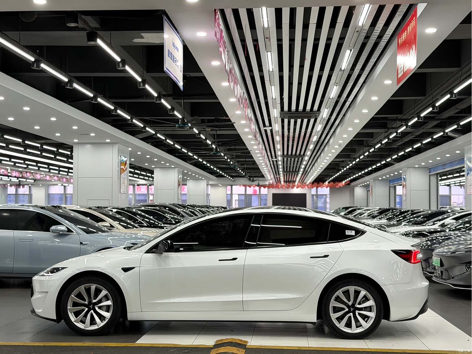 Tesla Model 3, 2024 7
