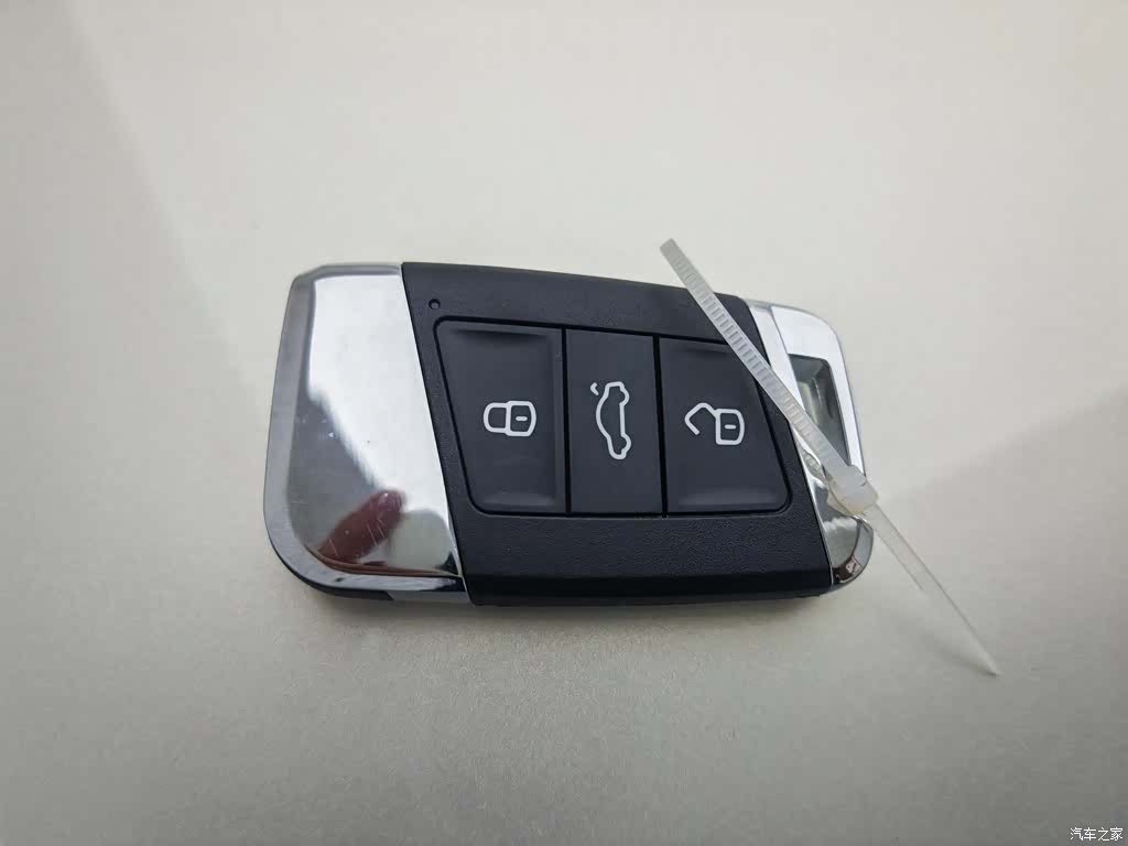 Volkswagen Magotan, 2021 19
