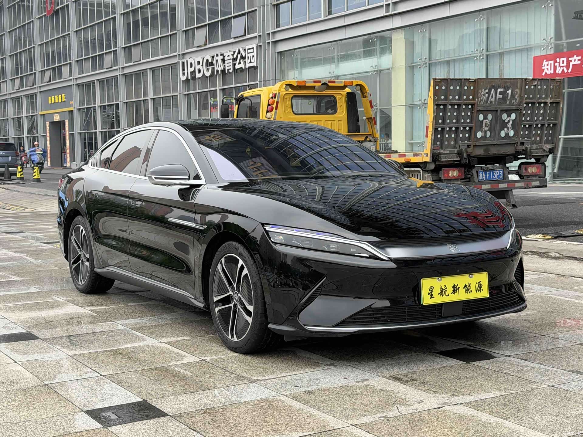 BYD Han, 2022 2