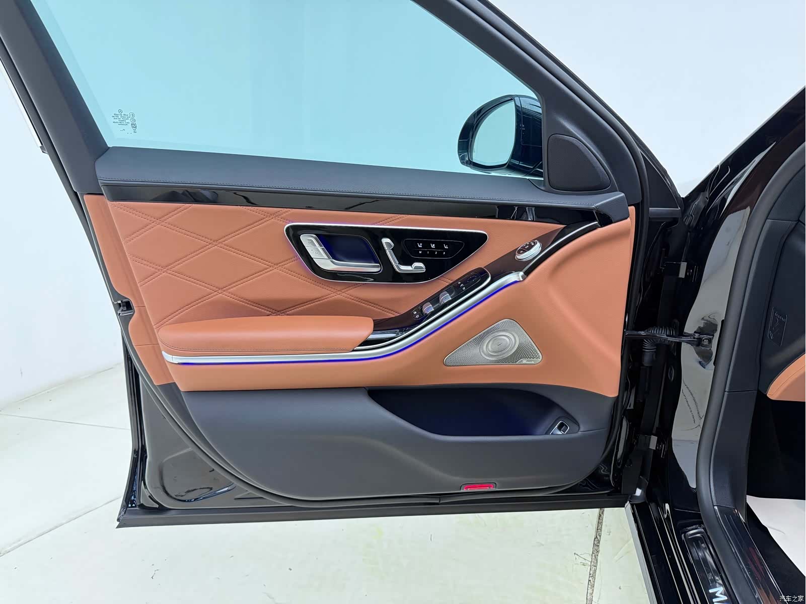 Maybach S-Class, 2024 7