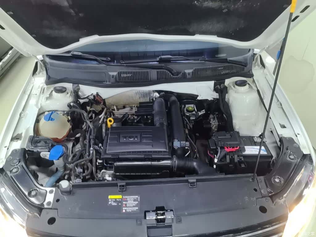 Volkswagen Lavida, 2017 20