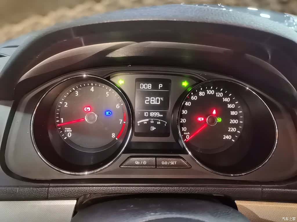Volkswagen Lavida, 2017 12