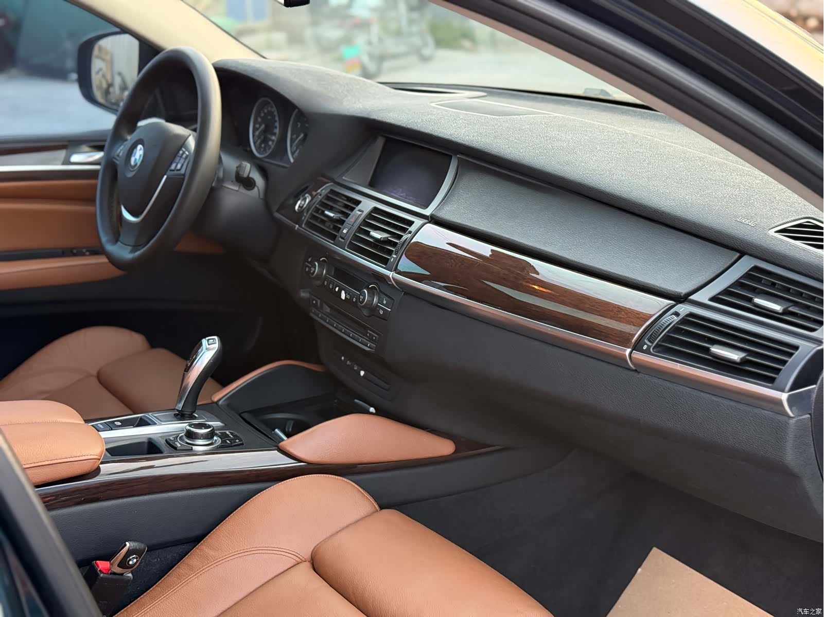 BMW X6, 2014 13
