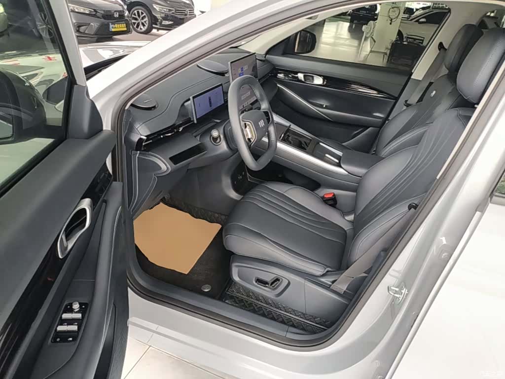 Geely Galaxy E5, 2025 16