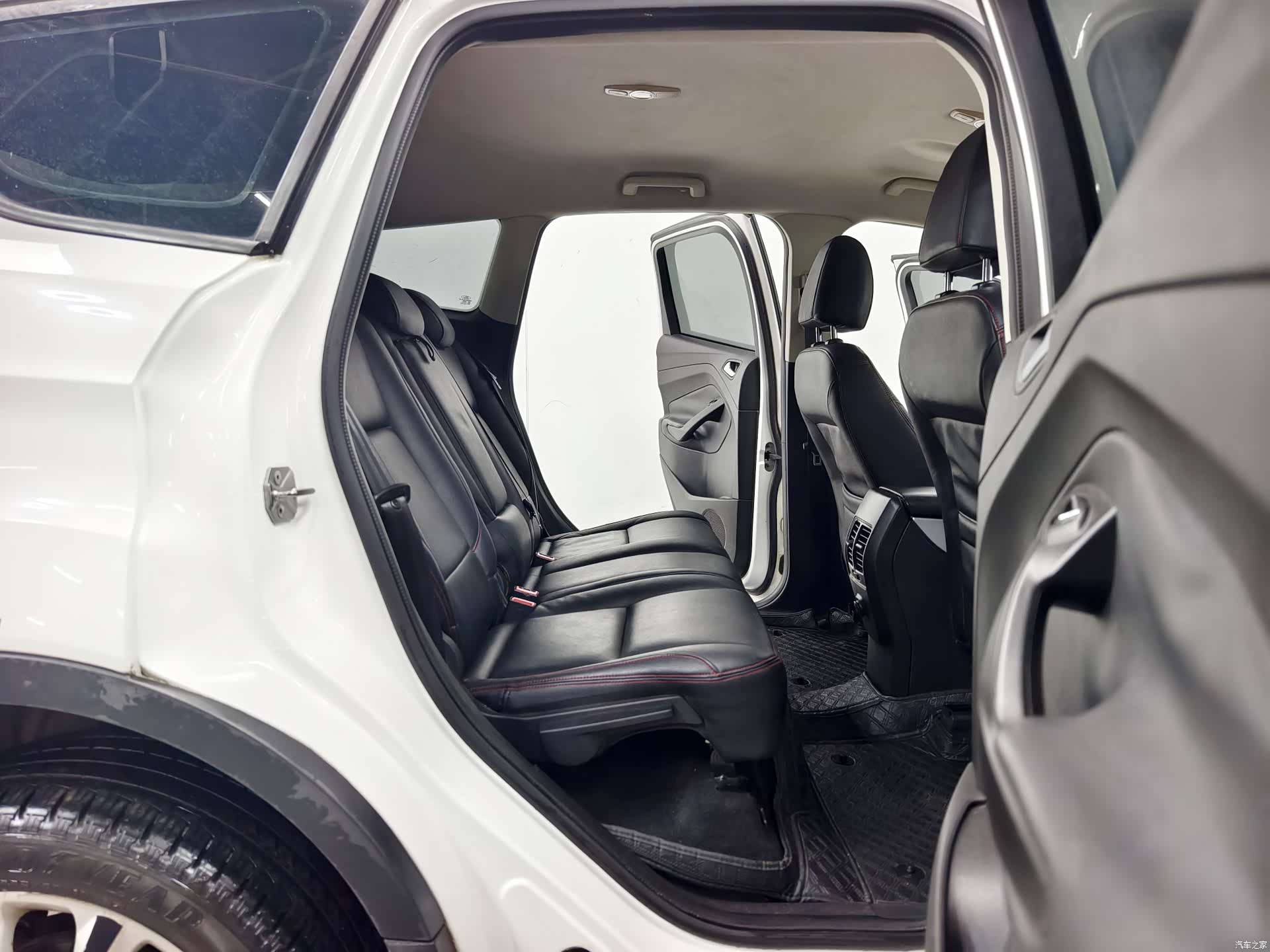 Ford Kuga, 2016 15
