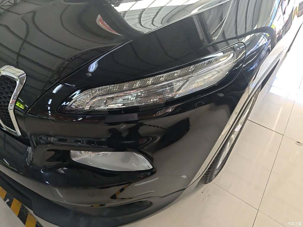 Jeep Cherokee, 2017 24