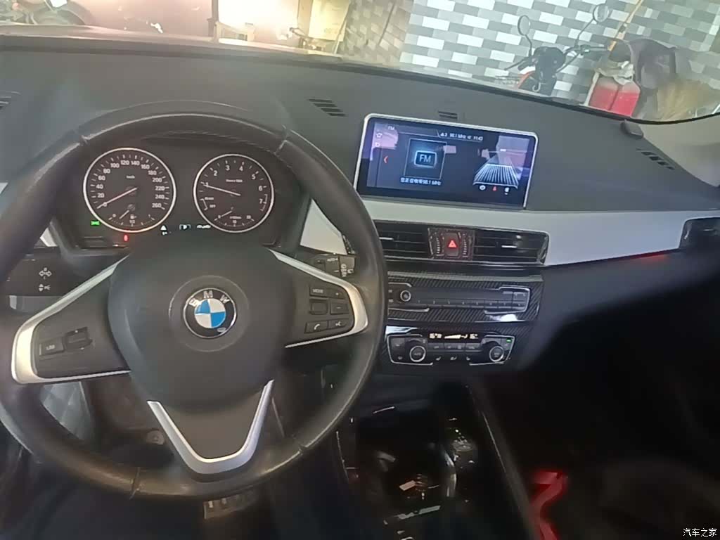 BMW X1, 2018 10