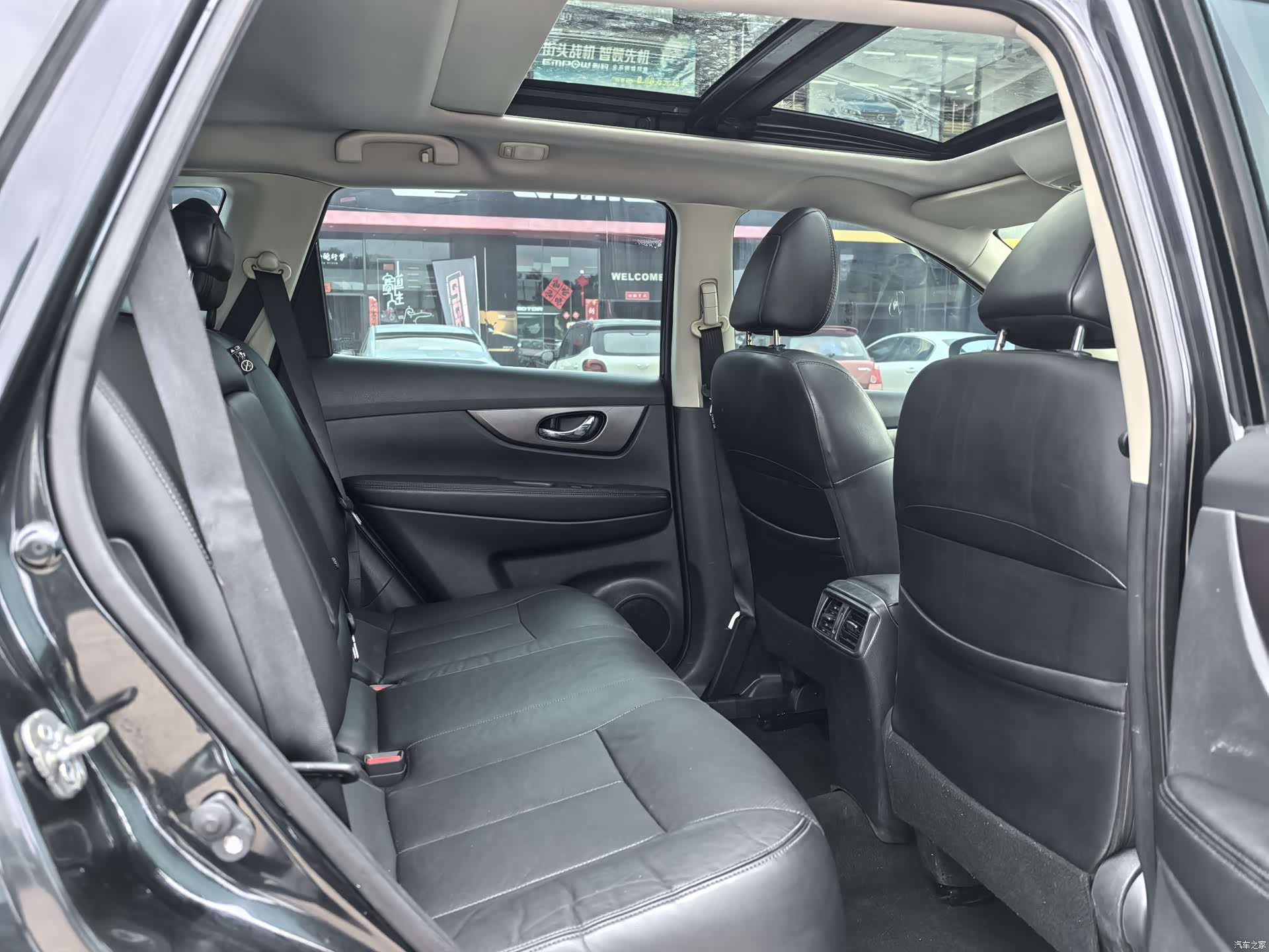Nissan X-Trail, 2015 12