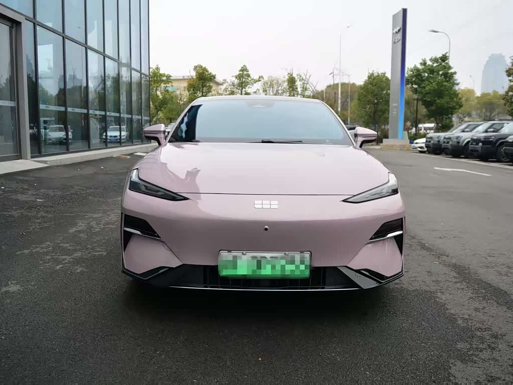 Geely Galaxy E8