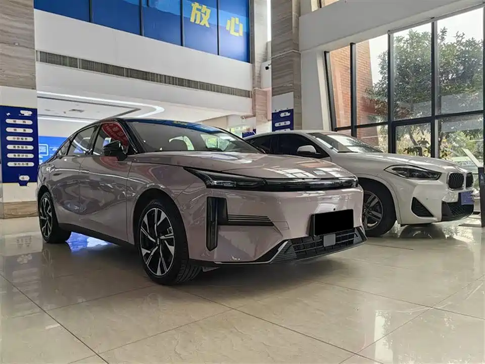 Geely Galaxy Galaxy L6