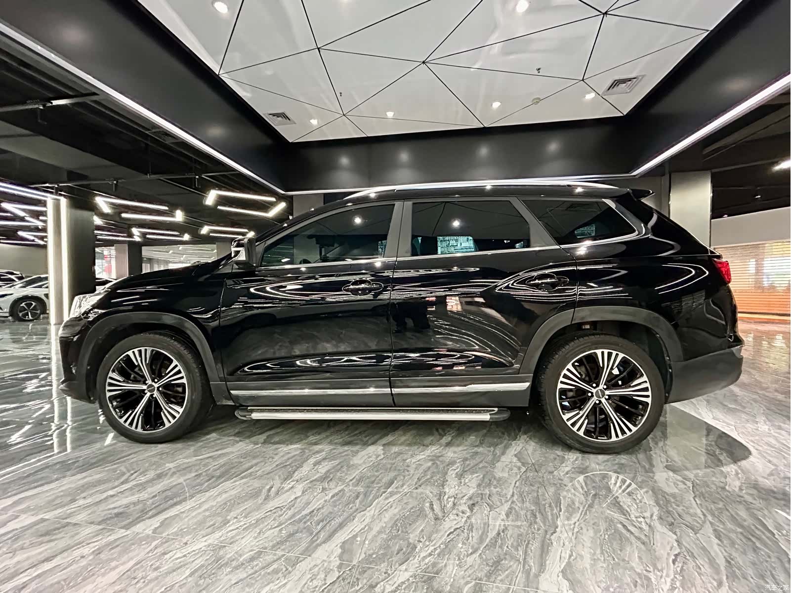 Jetour X90, 2021 8