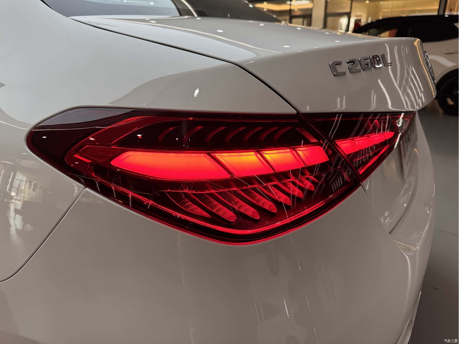 Mercedes-Benz C-Class, 2023 34