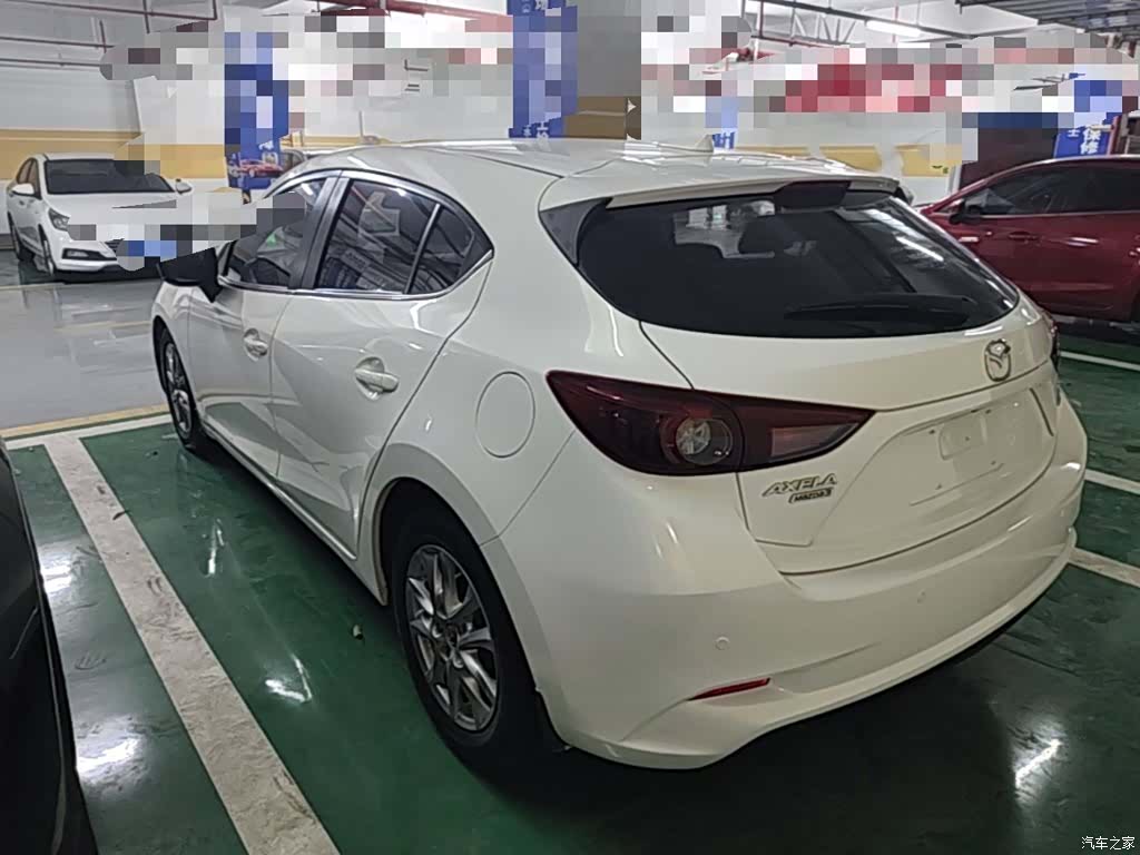 Mazda Mazda3, 2018 все фото