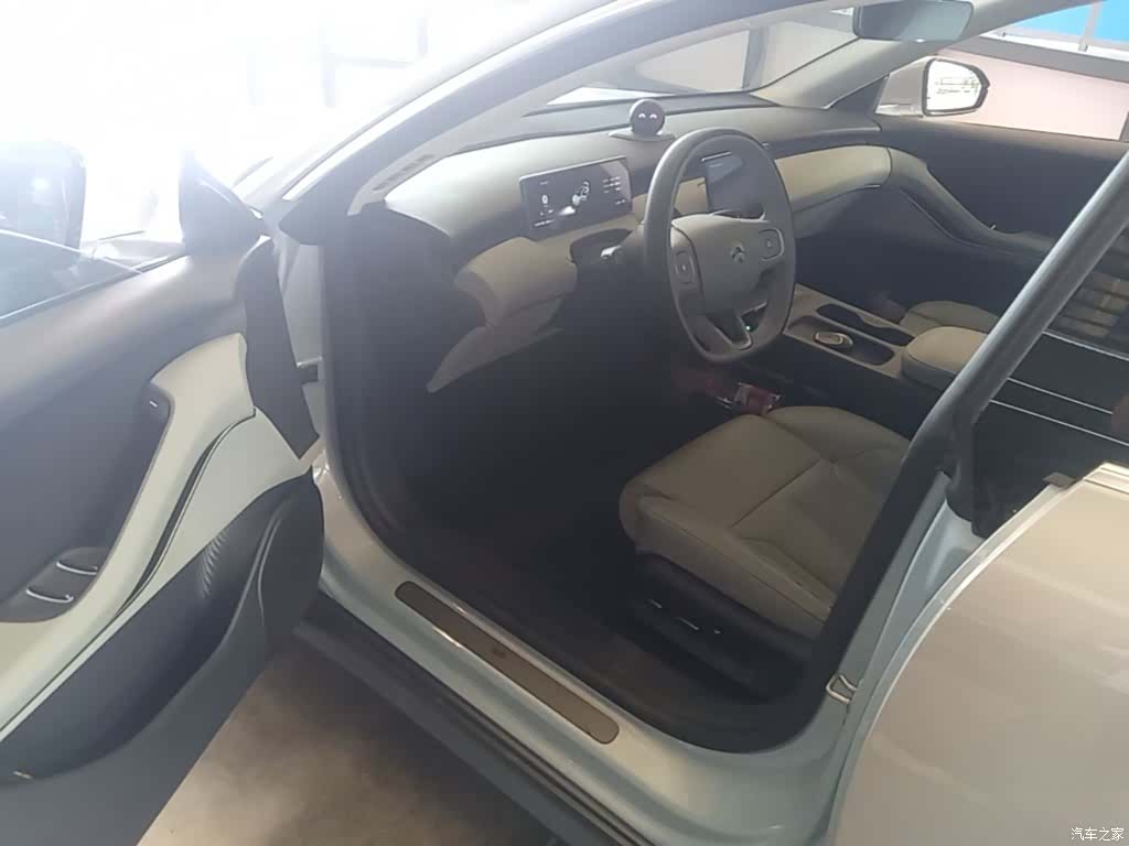 NIO ET5, 2023 16