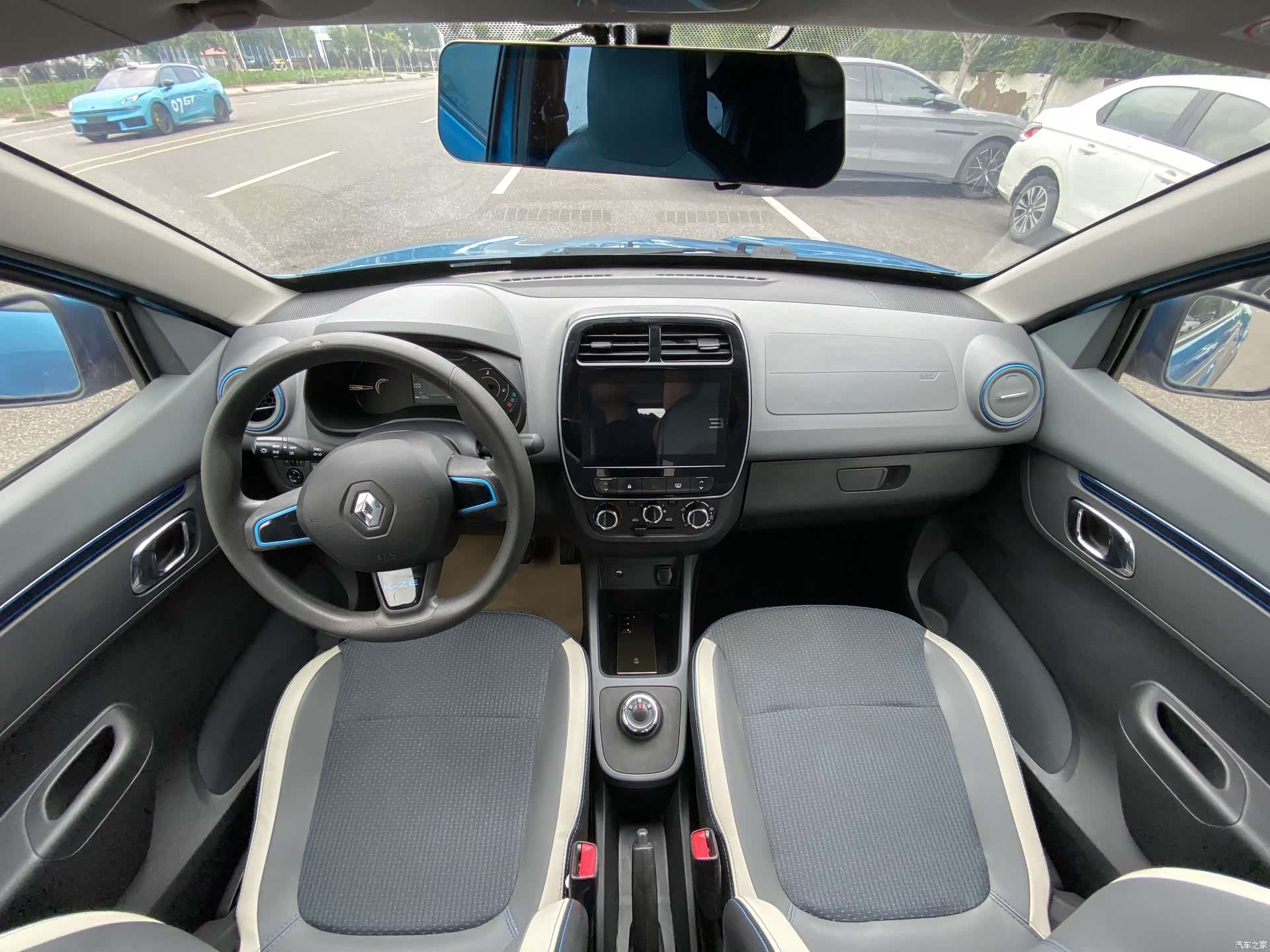 DongFeng e, 2019 8