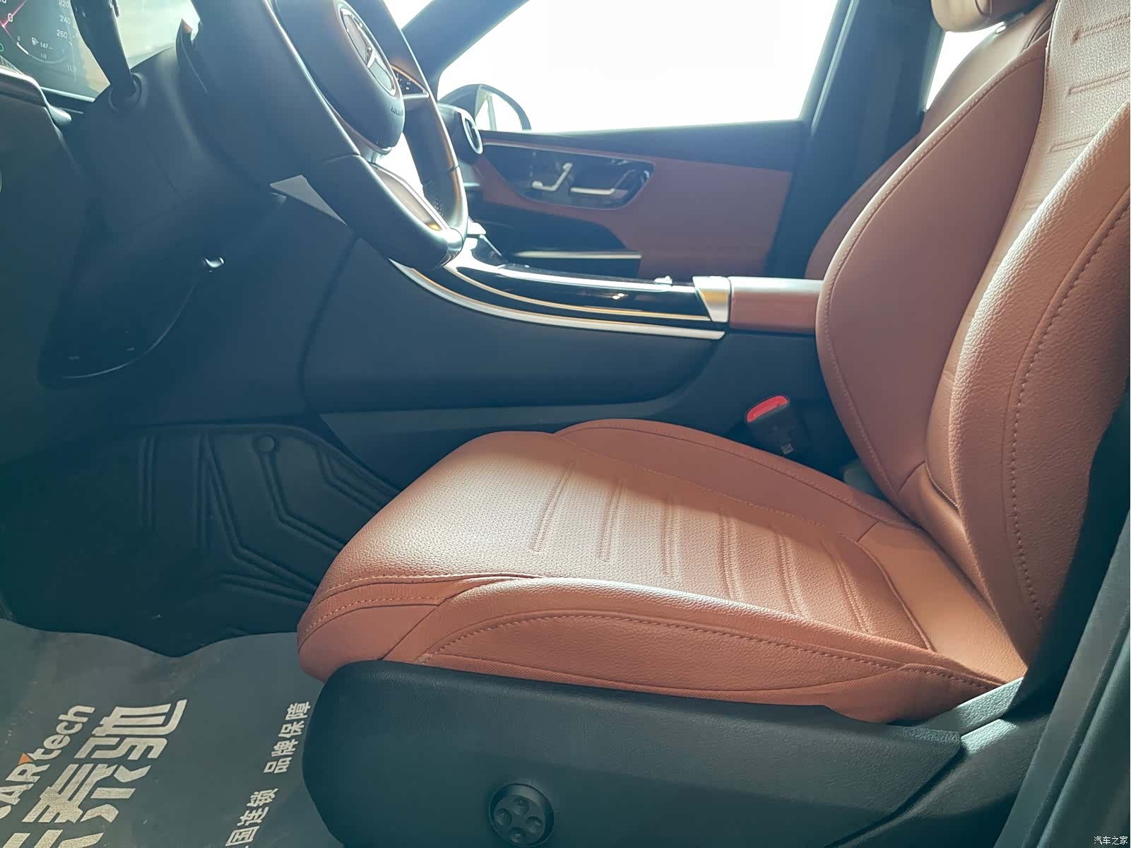Mercedes-Benz GLC, 2023 9
