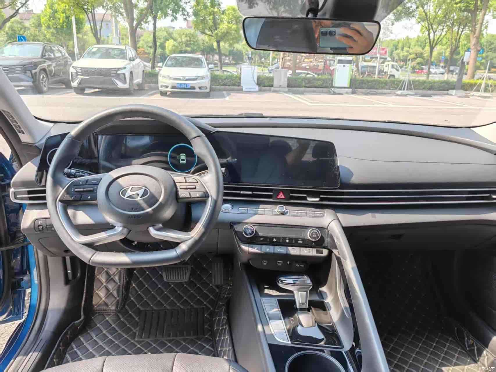 Hyundai Elantra, 2023 7