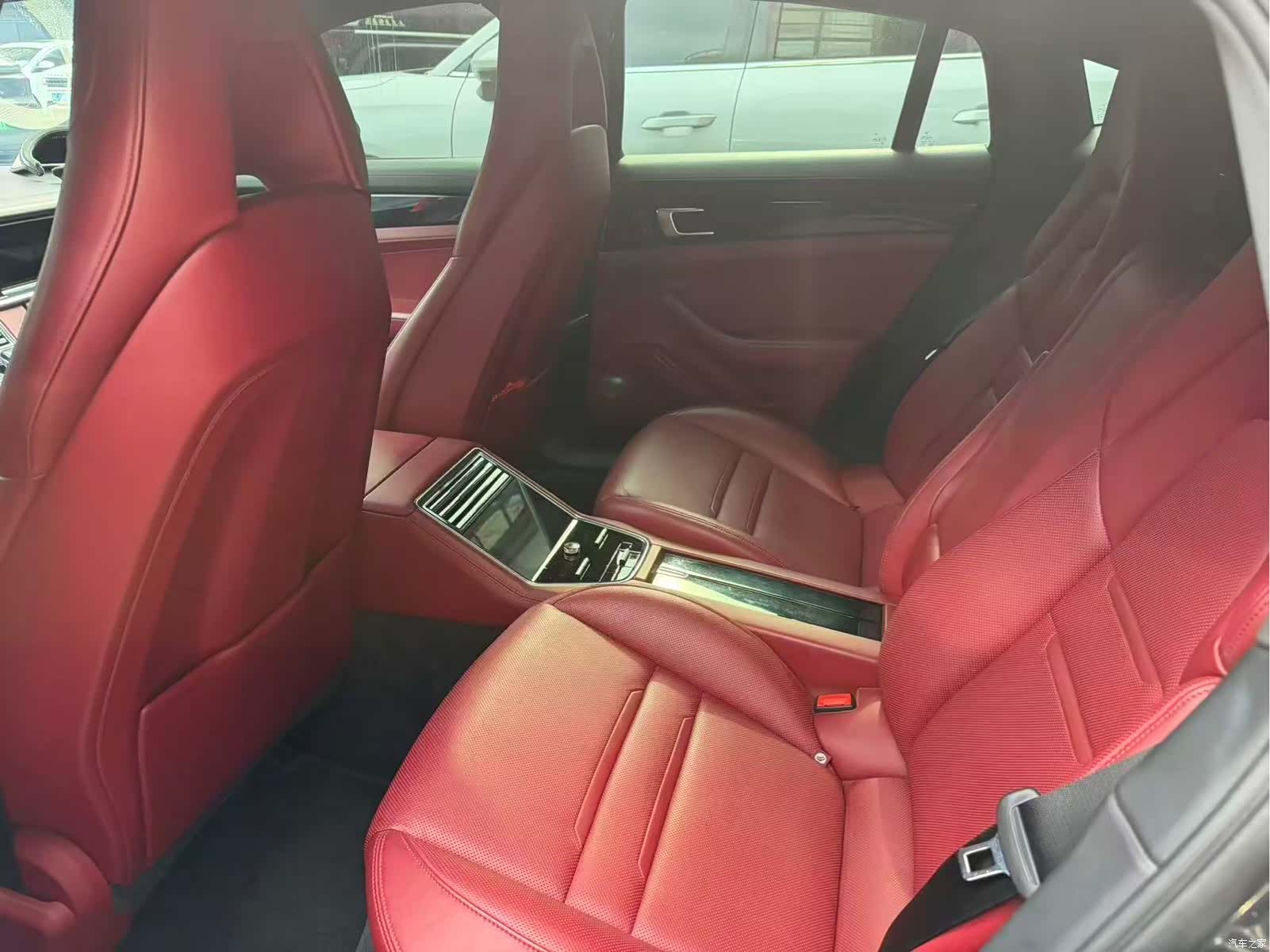 Porsche Panamera, 2024 7