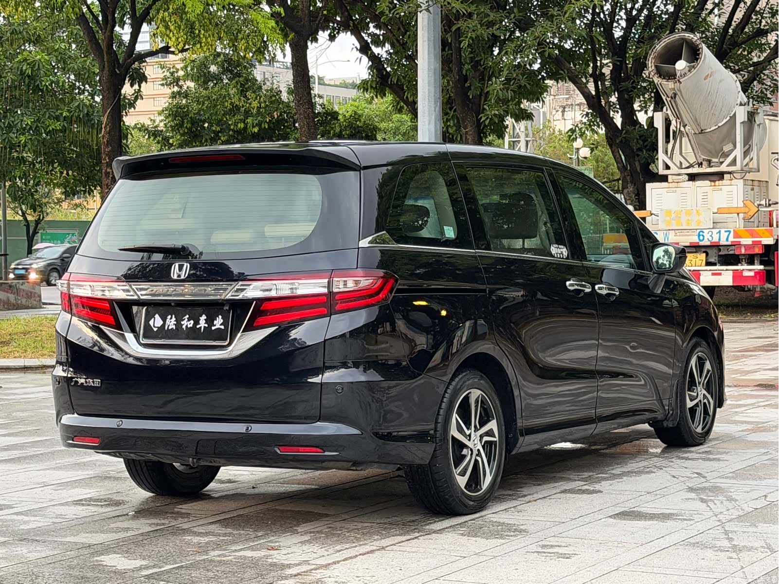 Honda Odyssey, 2015 18