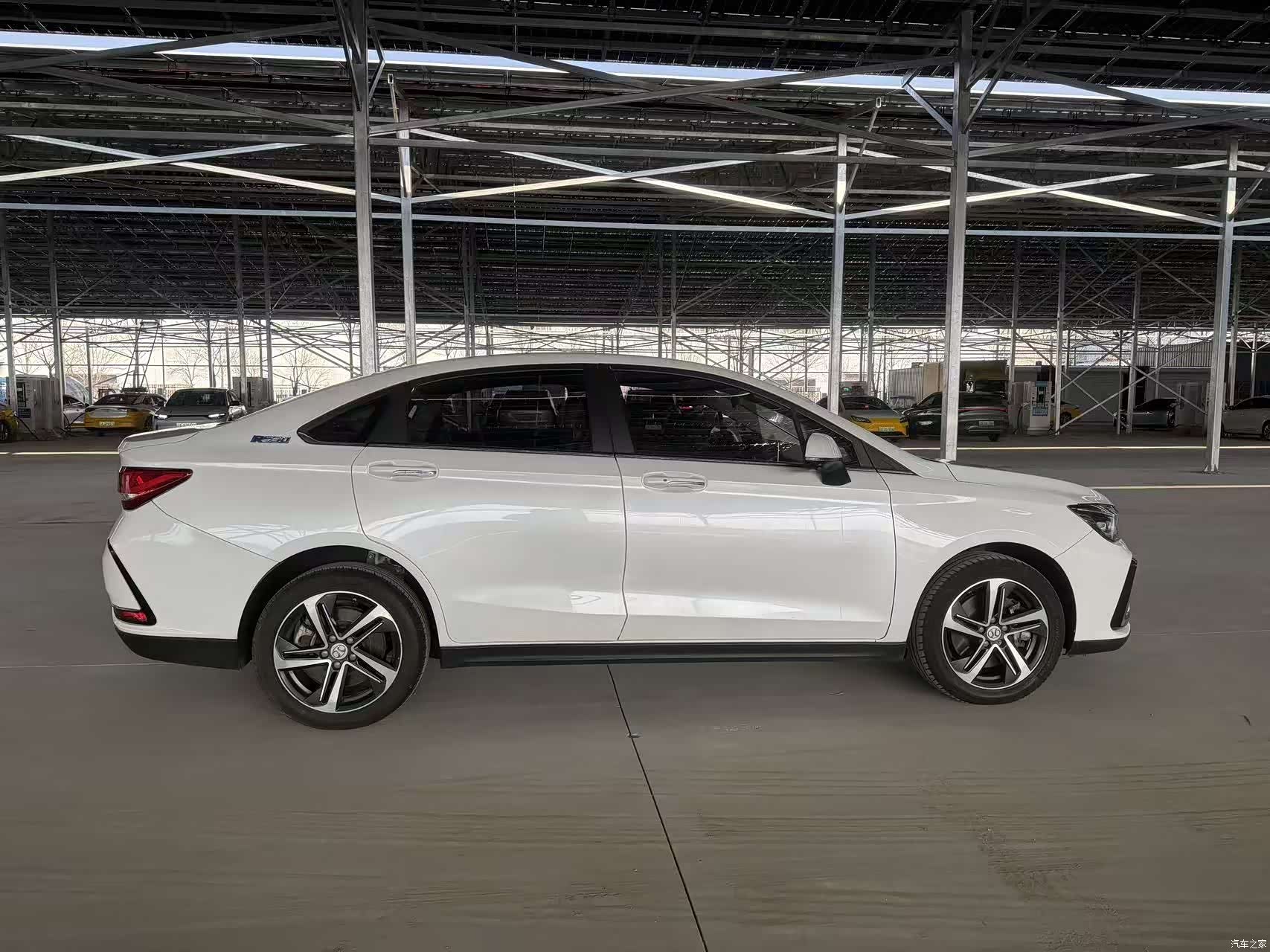 BAIC EU5, 2020 9