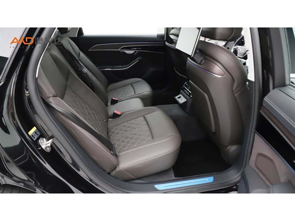Audi A8L, 2024 8