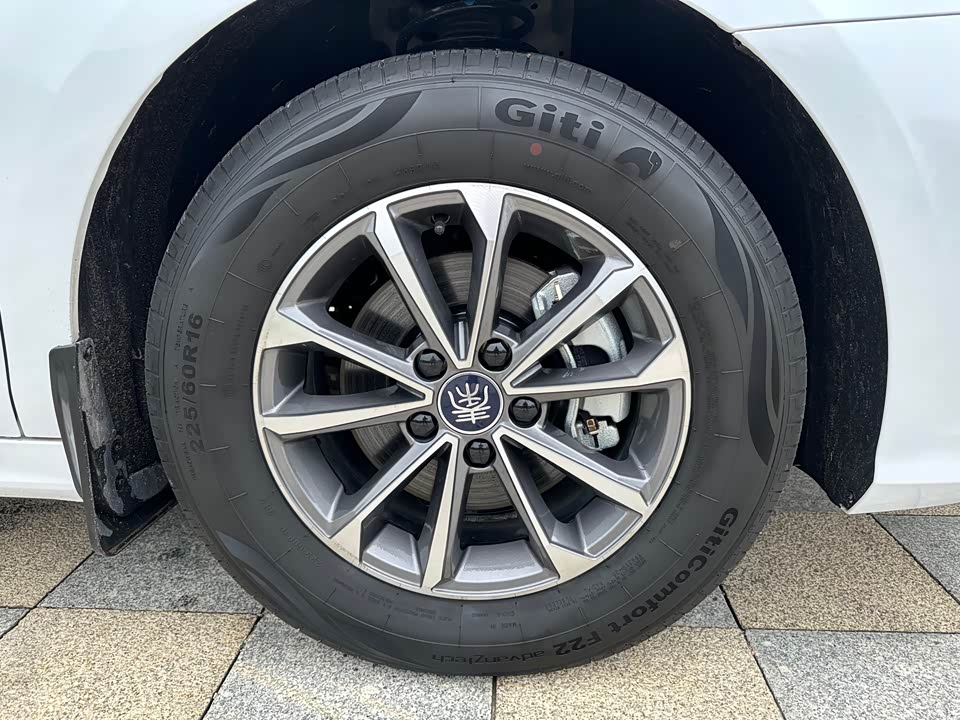 BYD Qin Yuan