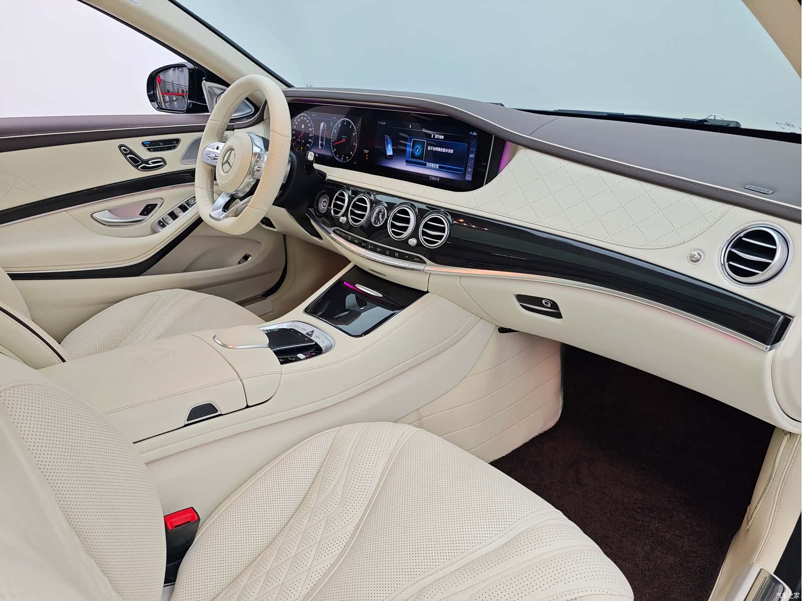 Mercedes-Benz S-Class, 2019 13